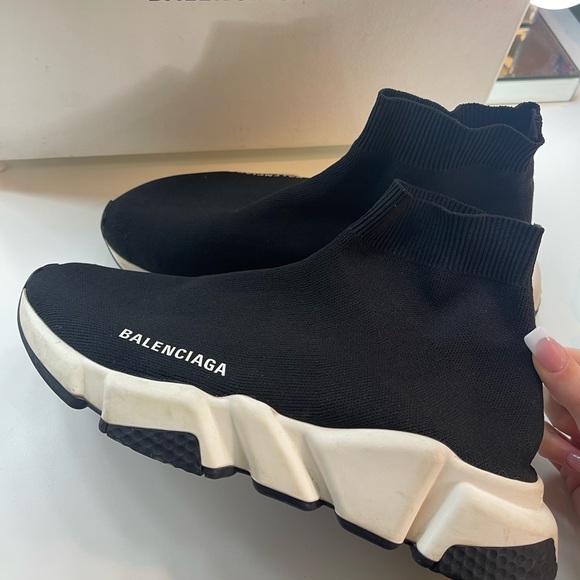 Authentic balenciaga speed runners size 39 - Picture 3 of 5
